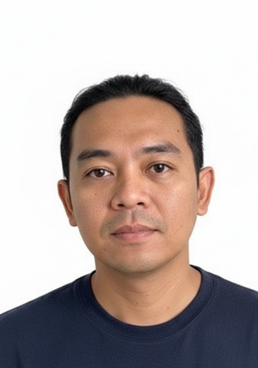 Hasil: gambar passport 35mm kali 50mm, pandang depan, mulut tertutup, background putih